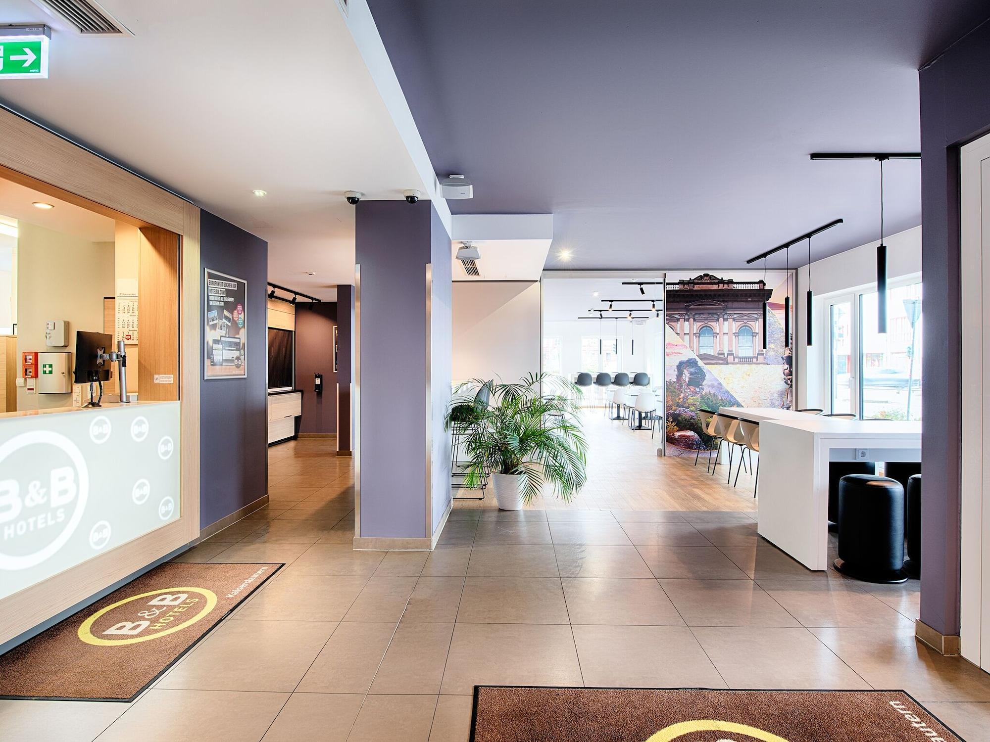 B&B Hotel Кайзерслаутерн Экстерьер фото